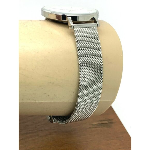 Daniel Wellington Womens Watch DW00100164 White Dial 32mm Silver Tone Mesh Strap - Picture 9 of 13